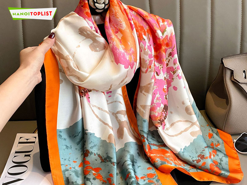 khan-choang-co-92wear-hanoitoplist