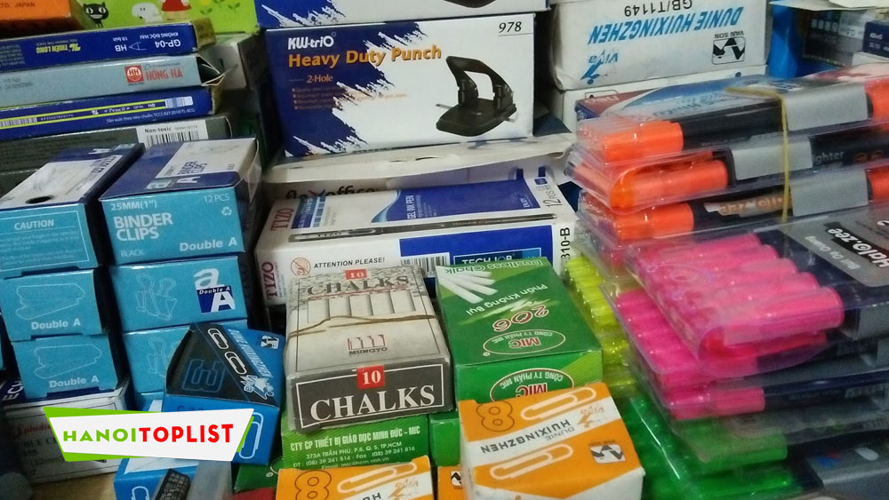 hong-ha-nguon-hang-van-phong-pham-gia-re-tai-ha-noi