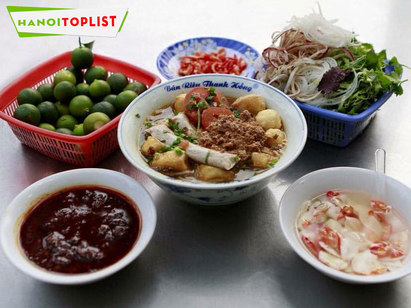 quan-bun-rieu-cua-ha-noi-thanh-hong-hanoitoplist