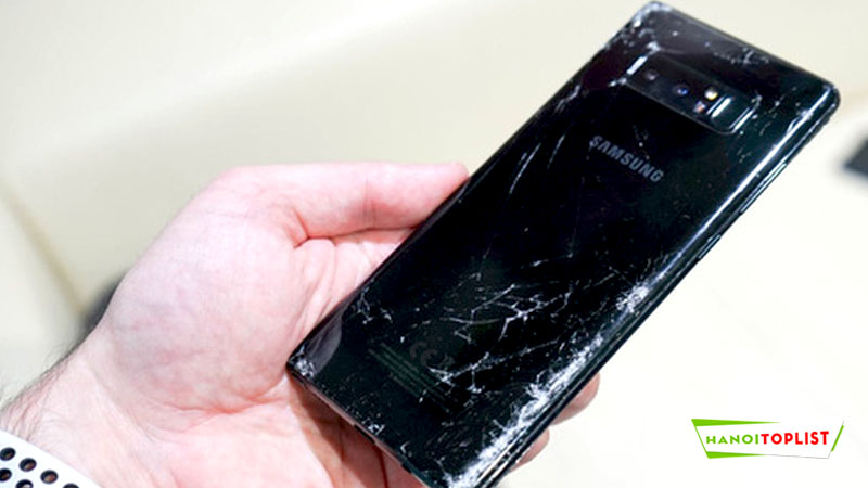 thay-man-hinh-samsung-fonestar-hanoitoplist