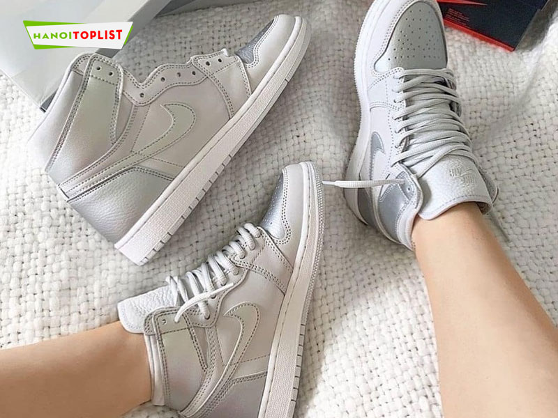 just-sneaker-store-shop-giay-auth-ha-noi-chat-luong-1-hanoitoplist
