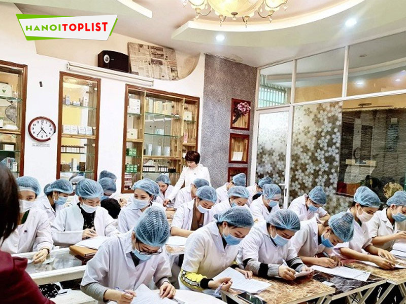 ban-doc-duoc-chia-se-gop-y-tai-top247-hanoitoplist