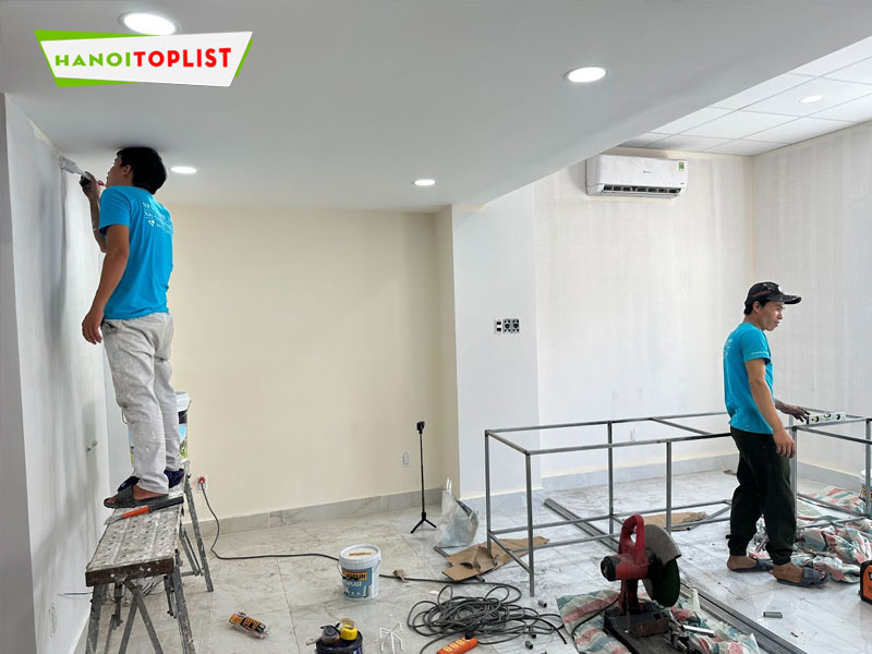cac-hang-muc-thi-cong-sua-chua-van-phong-cua-newhome24h-hanoitoplist