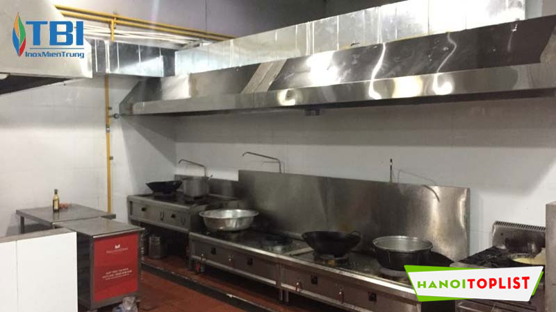 vi-sao-nen-lap-dat-he-thong-hut-mui-bep-cong-nghiep-tai-inoxmientrung-hanoitoplist-1