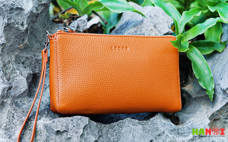 lecas-leather-hanoitoplist-1