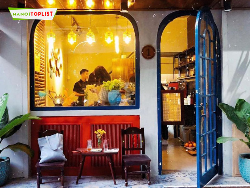 rauta-house-cafe-quan-cafe-bet-ha-noi-cuc-dep-hanoitoplist