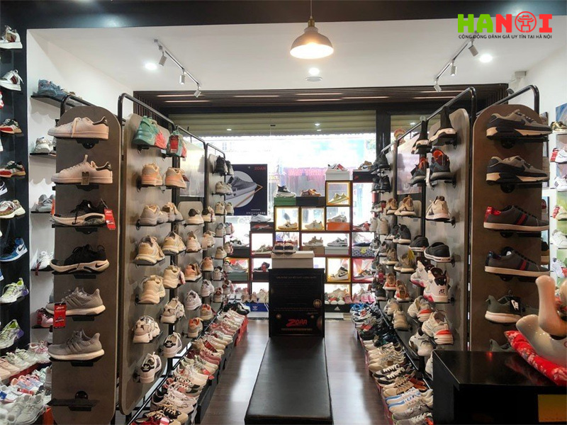 tai-sao-nen-lua-chon-giay-replica-tai-tyhi-sneaker-1