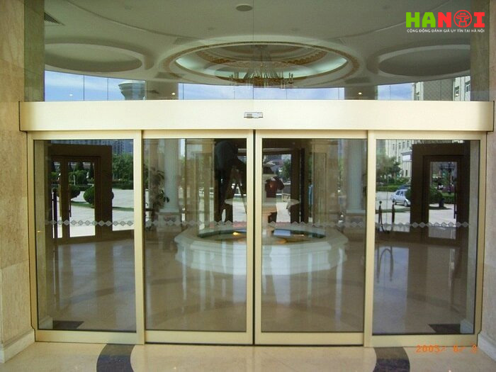 Nhung-luu-y-khi-lap-dat-cua-kinh-tu-dong